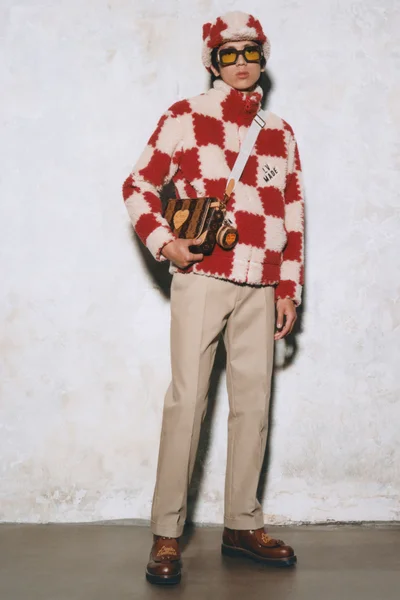 Look 7